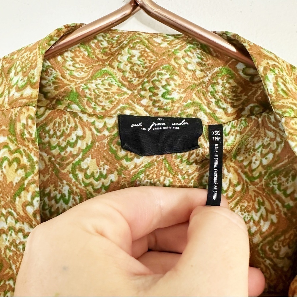 Urban Outfitters Out From Under Crushed Velvet Open Front Kimono Womens XS Small - Picture 6 of 7